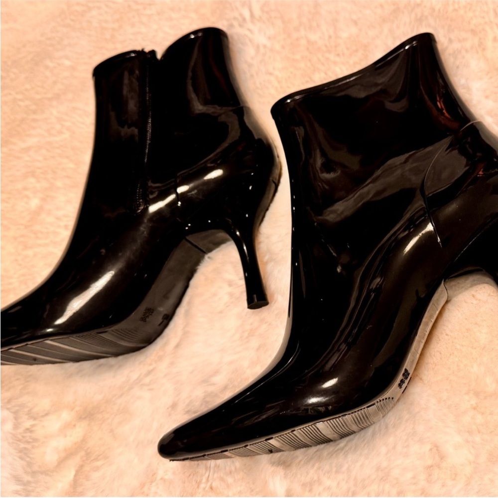 Jeffrey Campbell puddles bootie